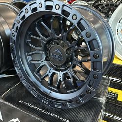 LOCK OFF-ROAD COMBAT-7969BLUE 6x139.7 SIZE 17x9 ET:1mm MATTE BLUE