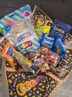 Home Depot Halloween Bucket gift bags