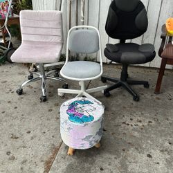Desk chairs $5
