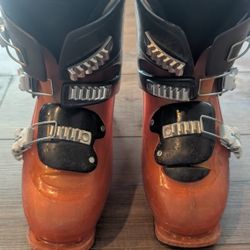 Girls  Salomon Ski Boots 