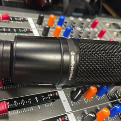Audio Technica AT2020 Condenser Mic(like New)