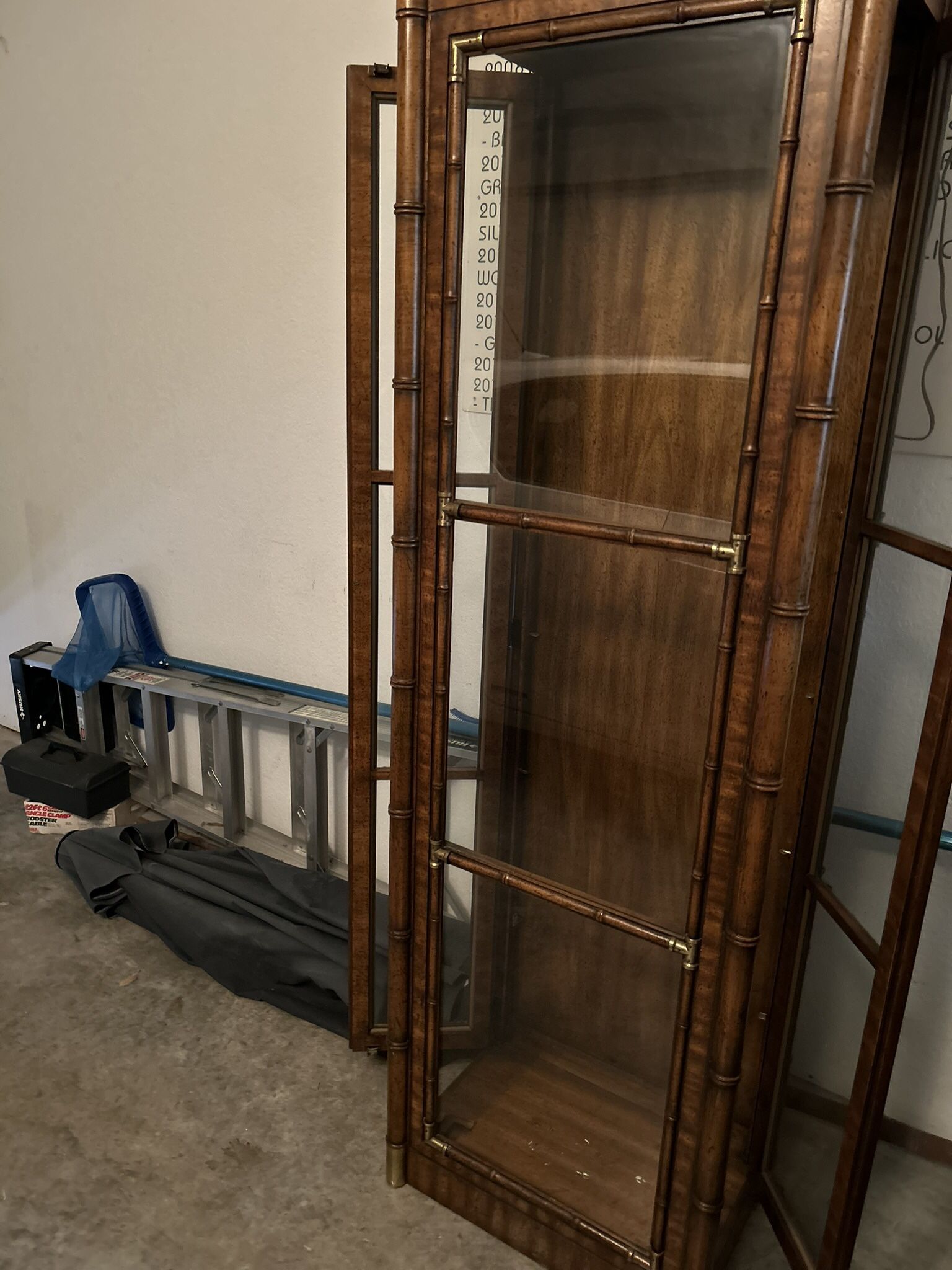Curio cabinet 