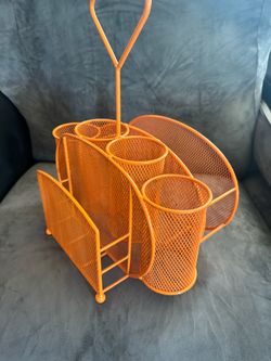Metal organizers