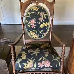 Beautiful Antique Rocking Chair 