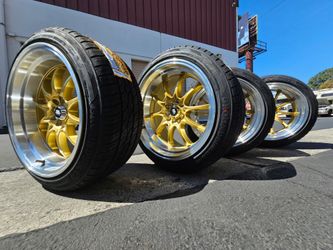 Wheels 17x9 5 lugs new rims and tires