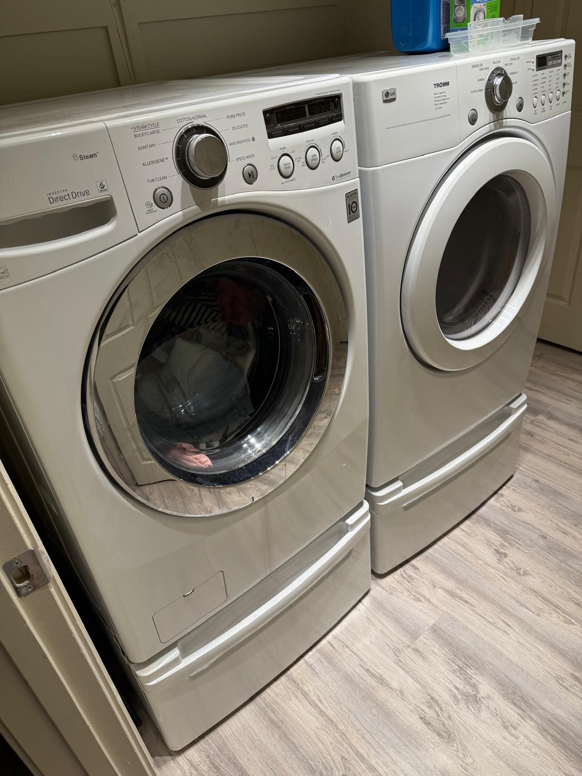 LG Washer & Dryer Set- Excellent Condition- $450 OBO