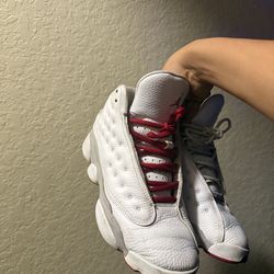 Size 7: jordan 13s used (good condition)