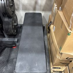 Weight Bench 