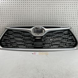 2020 TOYOTA HIGHLANDER FRONT GRILLE OEM 