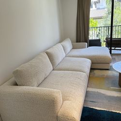 Sectional Sofa With Chaise 