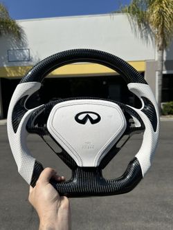 G37 Carbon Fiber Steering Wheel 