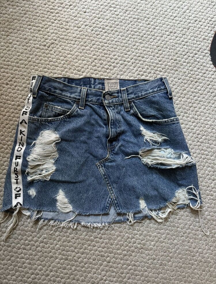 LF Blue Mini denim skirt