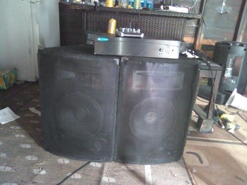 Pyle N Crown Amp