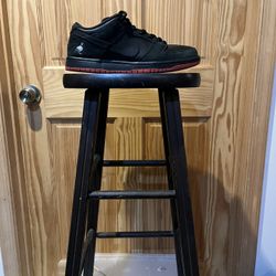 Nike Sb Dunk Low Black Pigeon Size 10