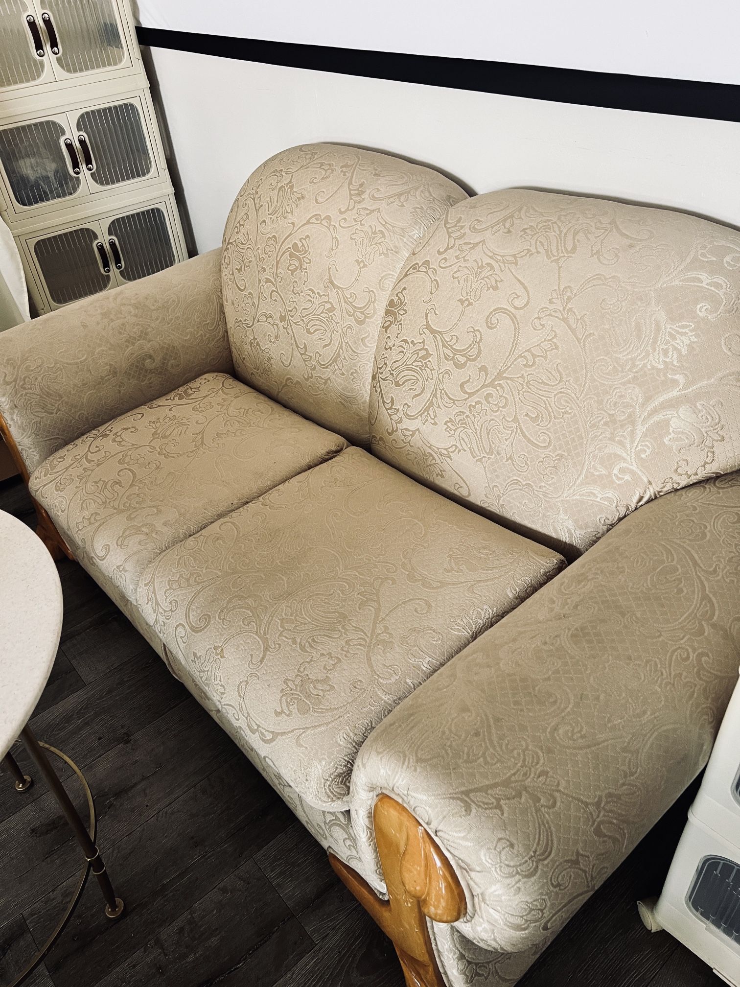 Loveseat