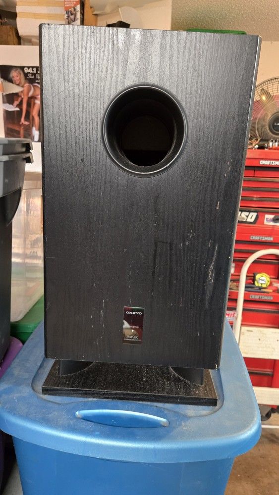 Onkyo Powered Subwoofer 