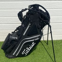 Titleist 14 Hybrid Stand Golf Bag With Rain cover 