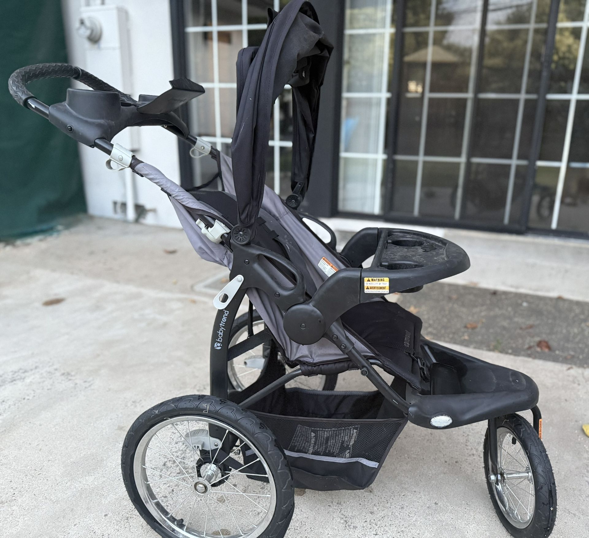 Baby Trend Stroller / Jogger