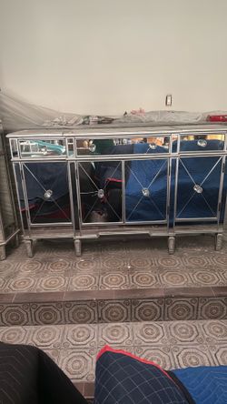Mirror drawer