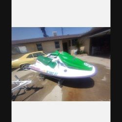 SEADOO GTX 3 SEATER 00 HOURS NEW PLATINUM PISTON TOP END NEW UPHOLSTERY SEATS NO TRAILER OR CART