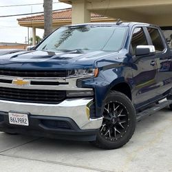 2019 Chevrolet Silverado 1500 LT Crew Cab 2WD