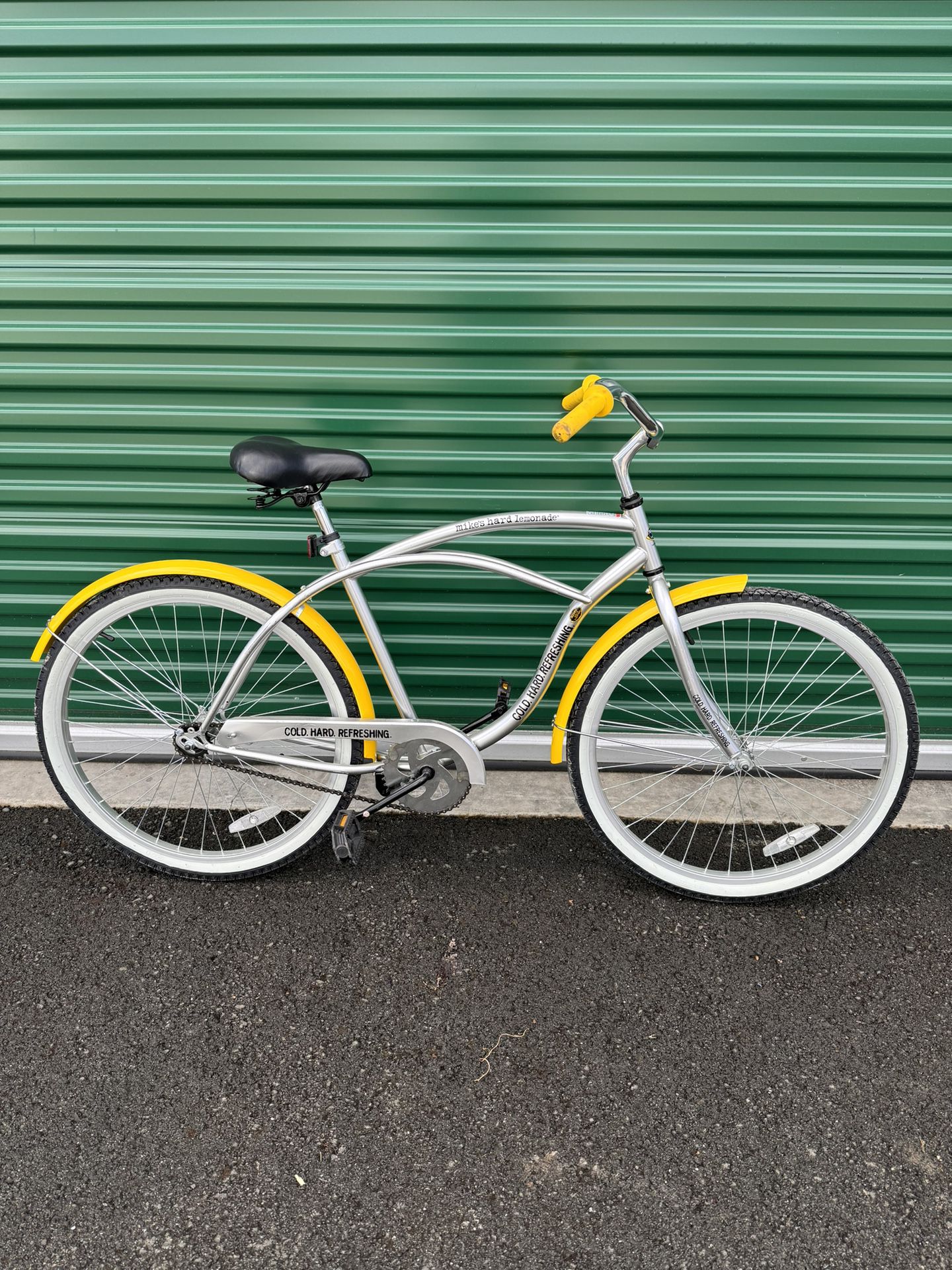 Mike’s Hard Lemonade Ladies 26” Silver Yellow Frame Summer Beach Cruiser Bike