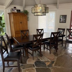 Beautiful Extendable Dining Table With 8 Chairs 