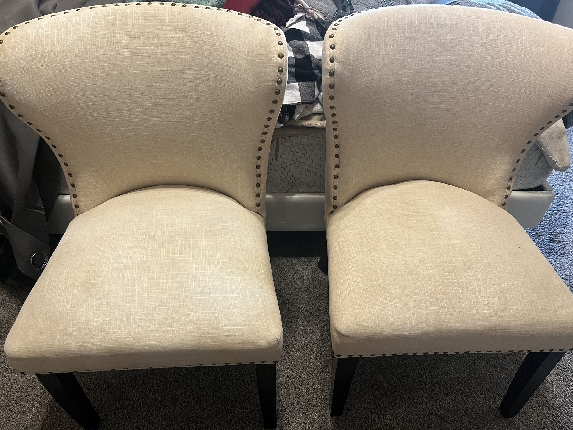2 Chairs