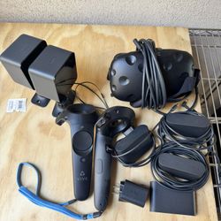 Generation 1 Vive Headset With Controller And Trackers