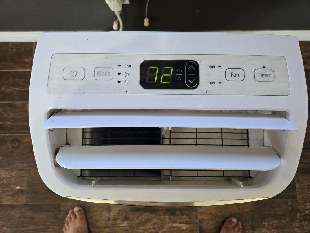 Portable LG AC Unit