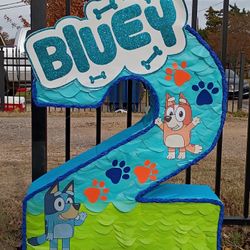 Piñata Disponible De Bluey Y Bingo #2