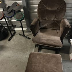 Rocking Chair With Foot Rest 