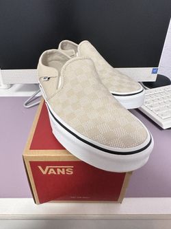 vans slip on size 8w