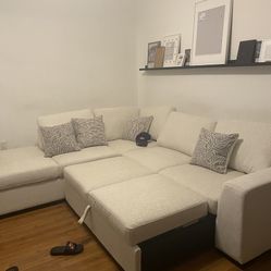 Off White Sleeper Sectional Too Big For New Apartment 