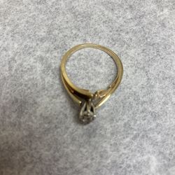 10kt. Diamond Ring