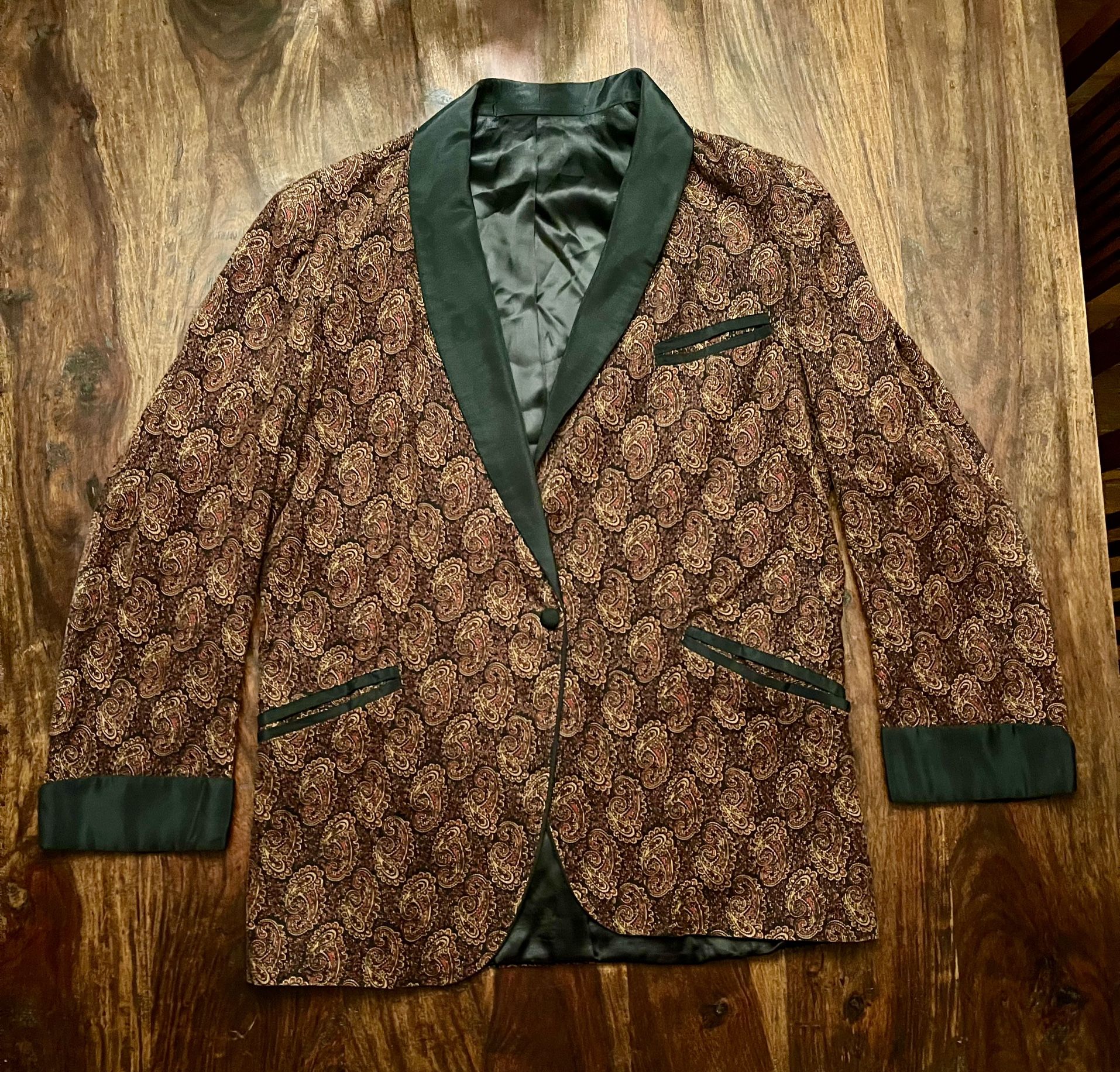1960s Peacock Dinner Jacket - Rich Earthtone Paisley 