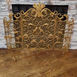 Gold Steel Elegant Fireplace Cover 