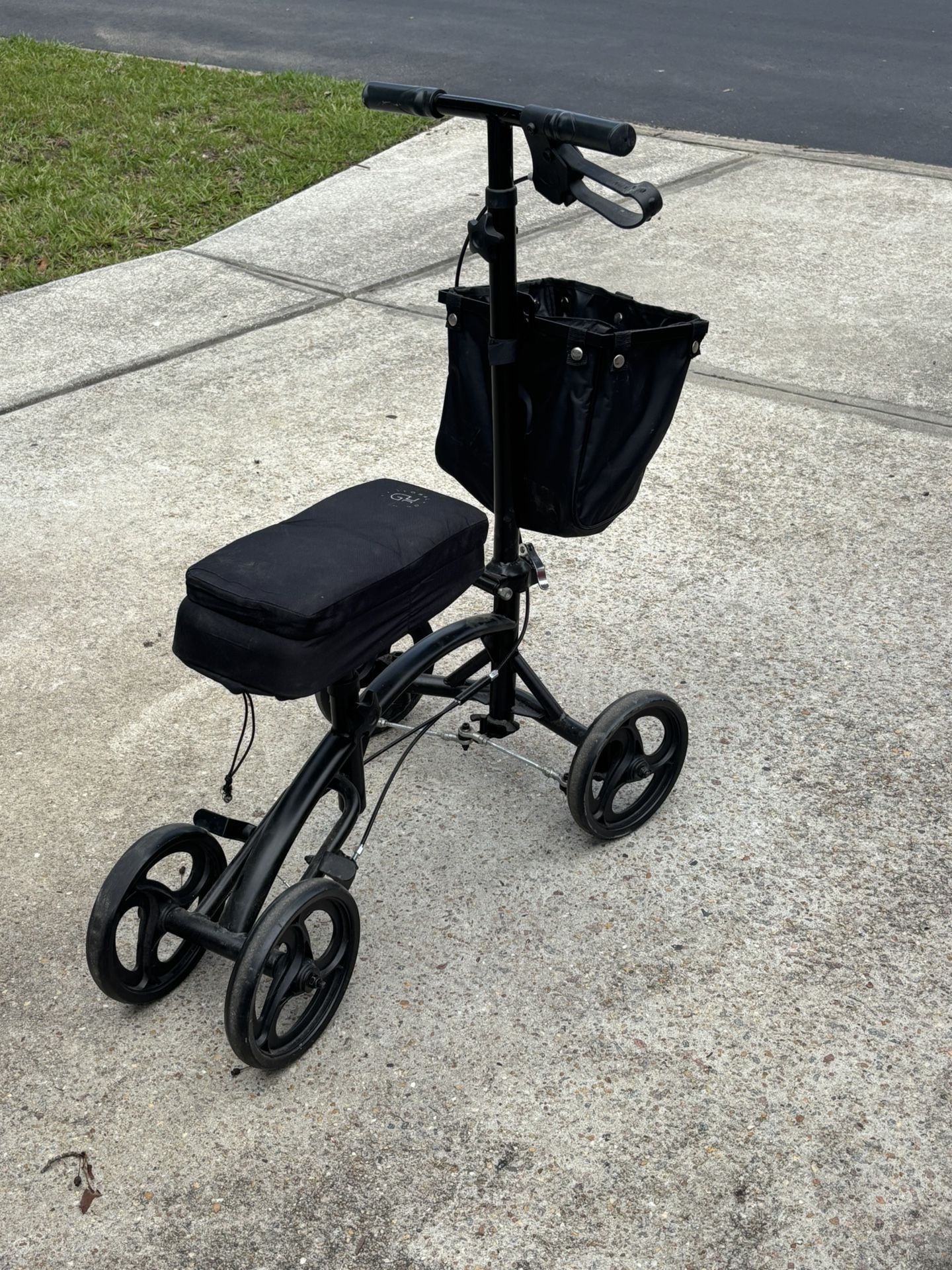 Knee Scooter