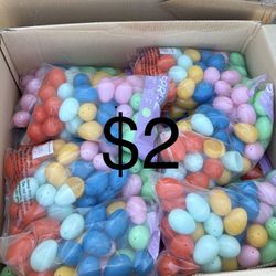 Easter Eggs And Baskets 
