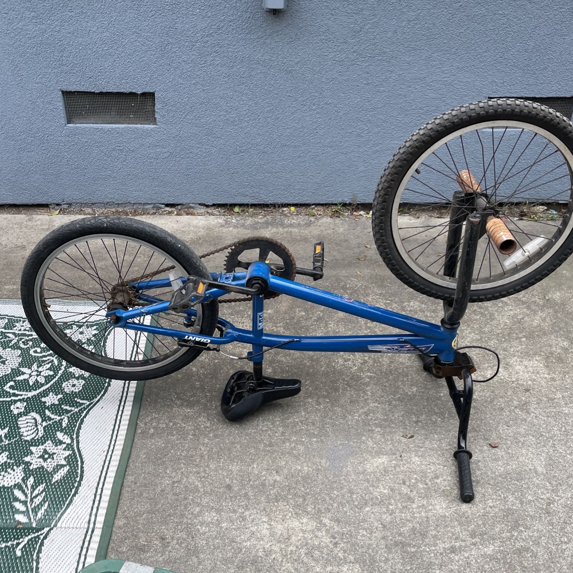 GFR Giant Stunt Bike