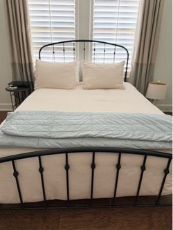 Queen sturdy iron bed frame
