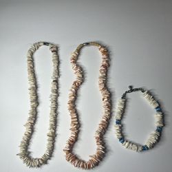 90s - Y2K Puka Shell Necklace & Bracelet 