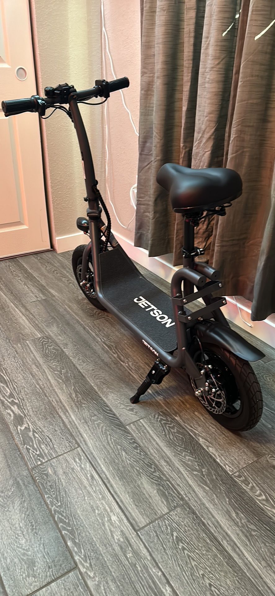 Jetson Ryder Pro Electric Scooter for Sale in Mesa, AZ OfferUp