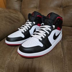 Air Jordan 1 Mid Size 10 - White/Black/Gym Red