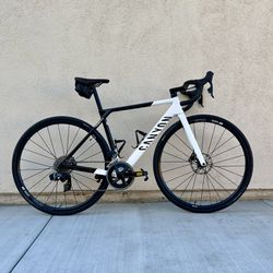 Canyon Ultimate CF SL7 Small Carbon Road Bike