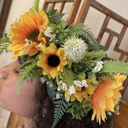 Lei Po’o Haku lei $45-$55