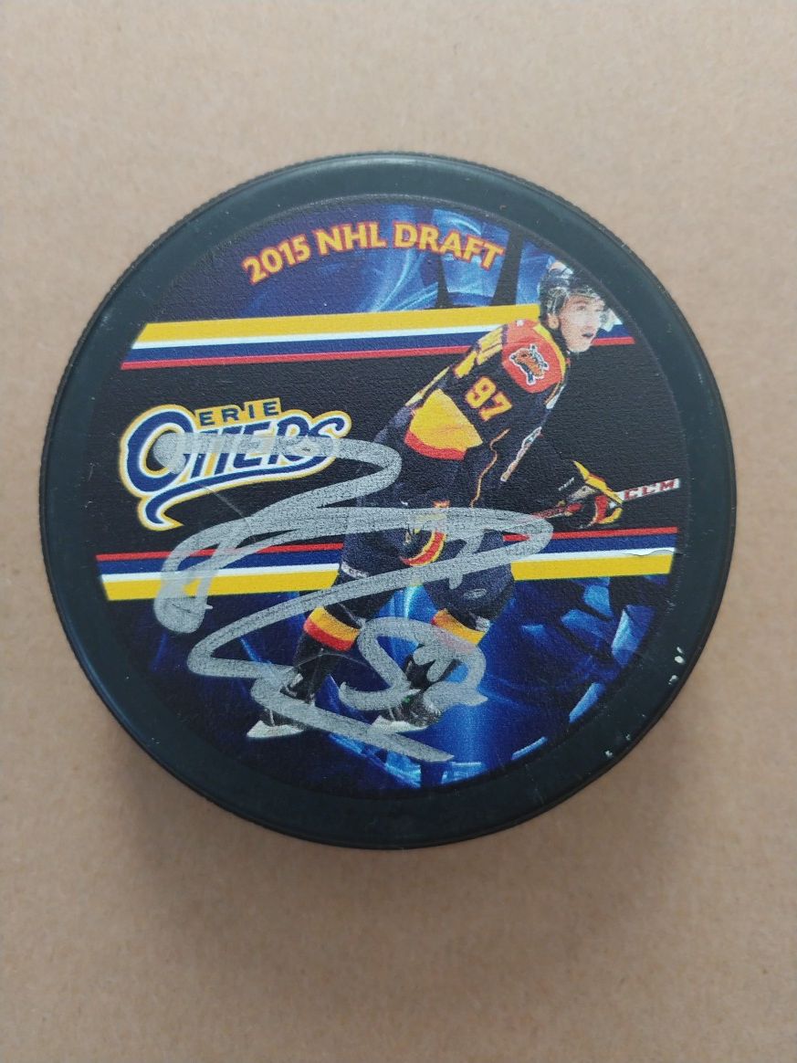 NHL Hockey Puck Autograph