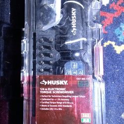 HUSKY 1/4in. ELECTRONIC TORQUE SCREWDRIVER 