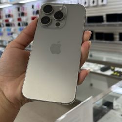 iPhone 15 Pro 128gb Unlocked 