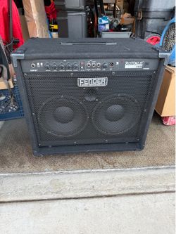 Fender Rumble 100/2x10 Bass Amp